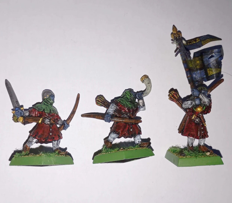 Grupo de mando de metal de Escuderos Bretonianos Pintados