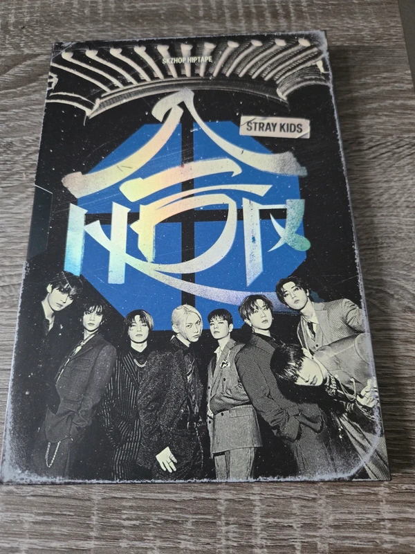 Stray Kids - Skzhop Hiptape limited edition
