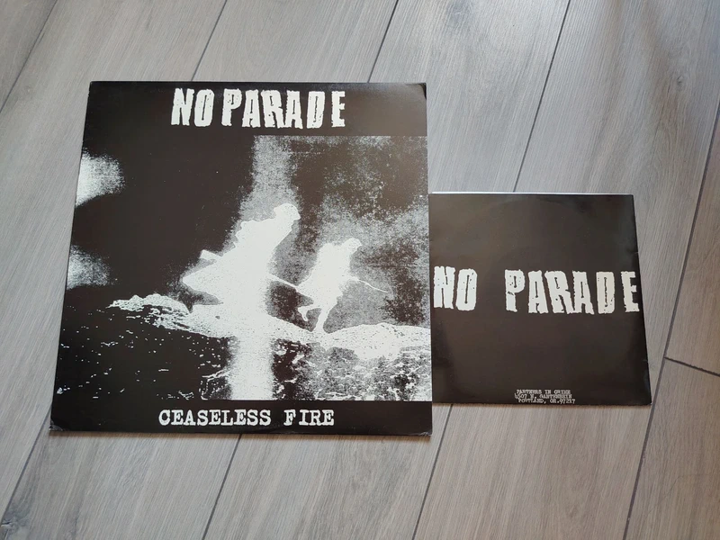 Lot de 2 vinyles LP + EP No Parade - Punk HxC US