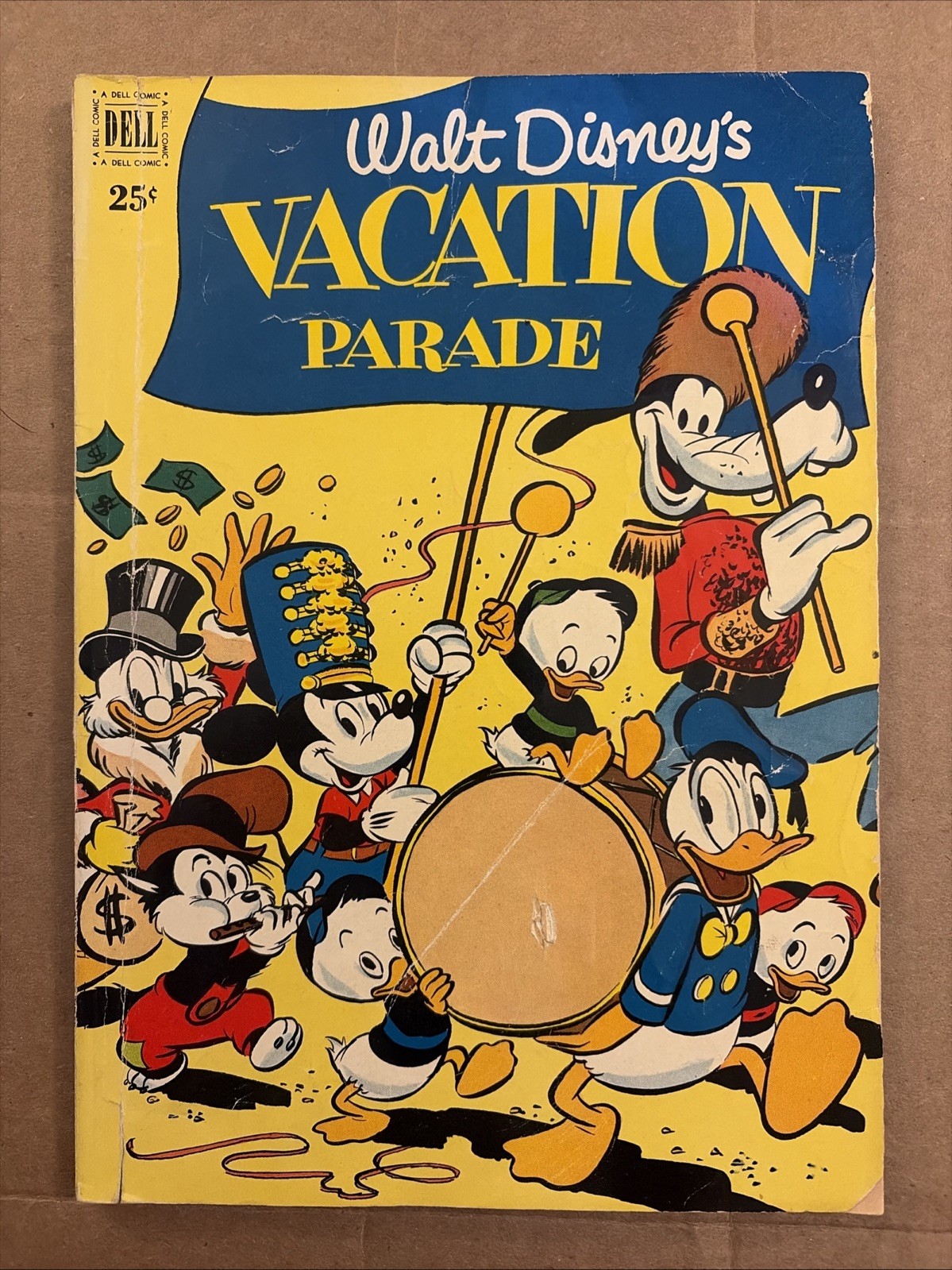 🌟 1951 Dell Giant Comics Vacation Parade #2 Disney Carl Barks Art G/VG