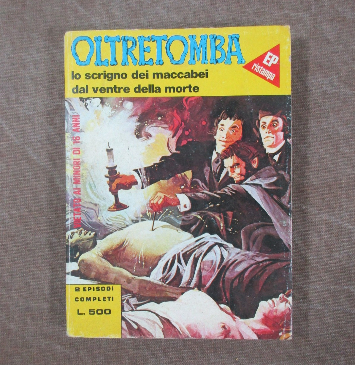 Fumetto horror Oltretomba 29 - Lo scrigno dei maccabei - Dal ventre della morte