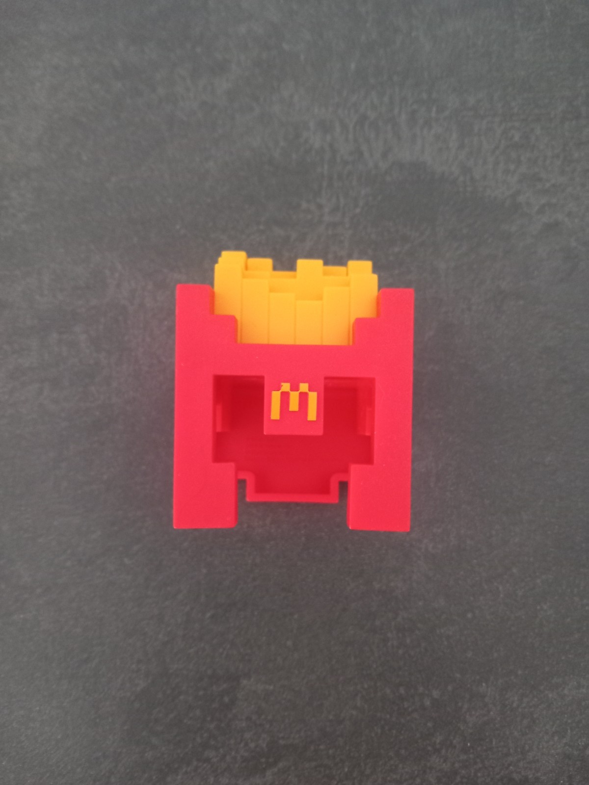 Figurine Personnage Frites mcdonald's série Minecraft Happy Meal