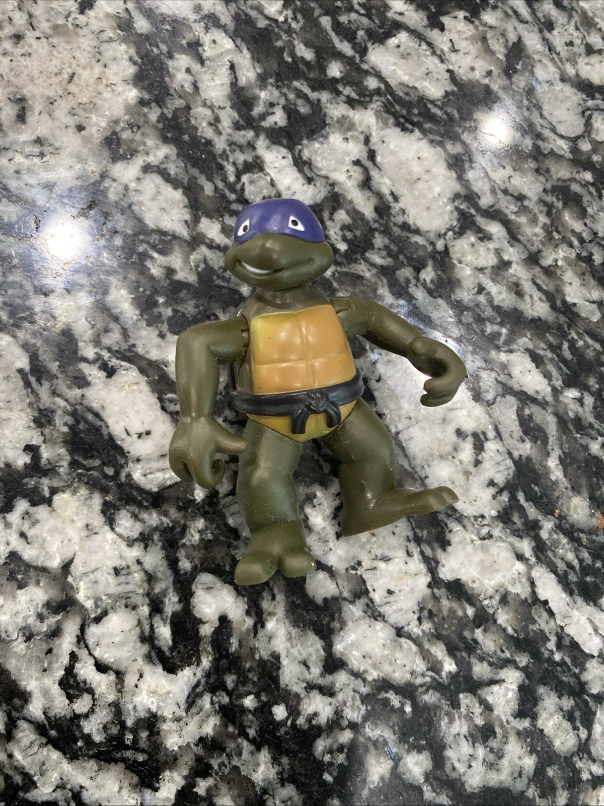 Teenage Mutant Ninja Turtle TMNT MIRAGE STUDIOS PLAYMATES TOYS 2004 Donatello 