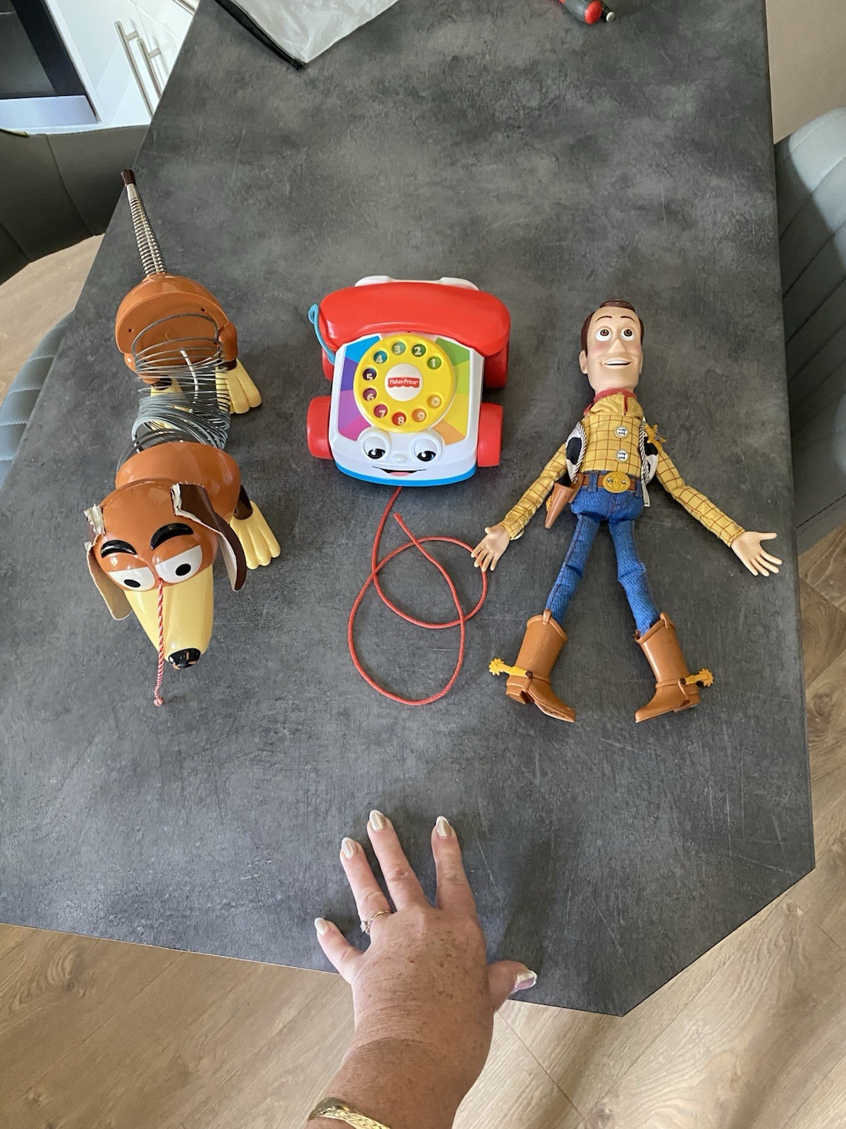Toy Story Toys.  Woody, Chatterbox E Slinky - Leggi Descrizione