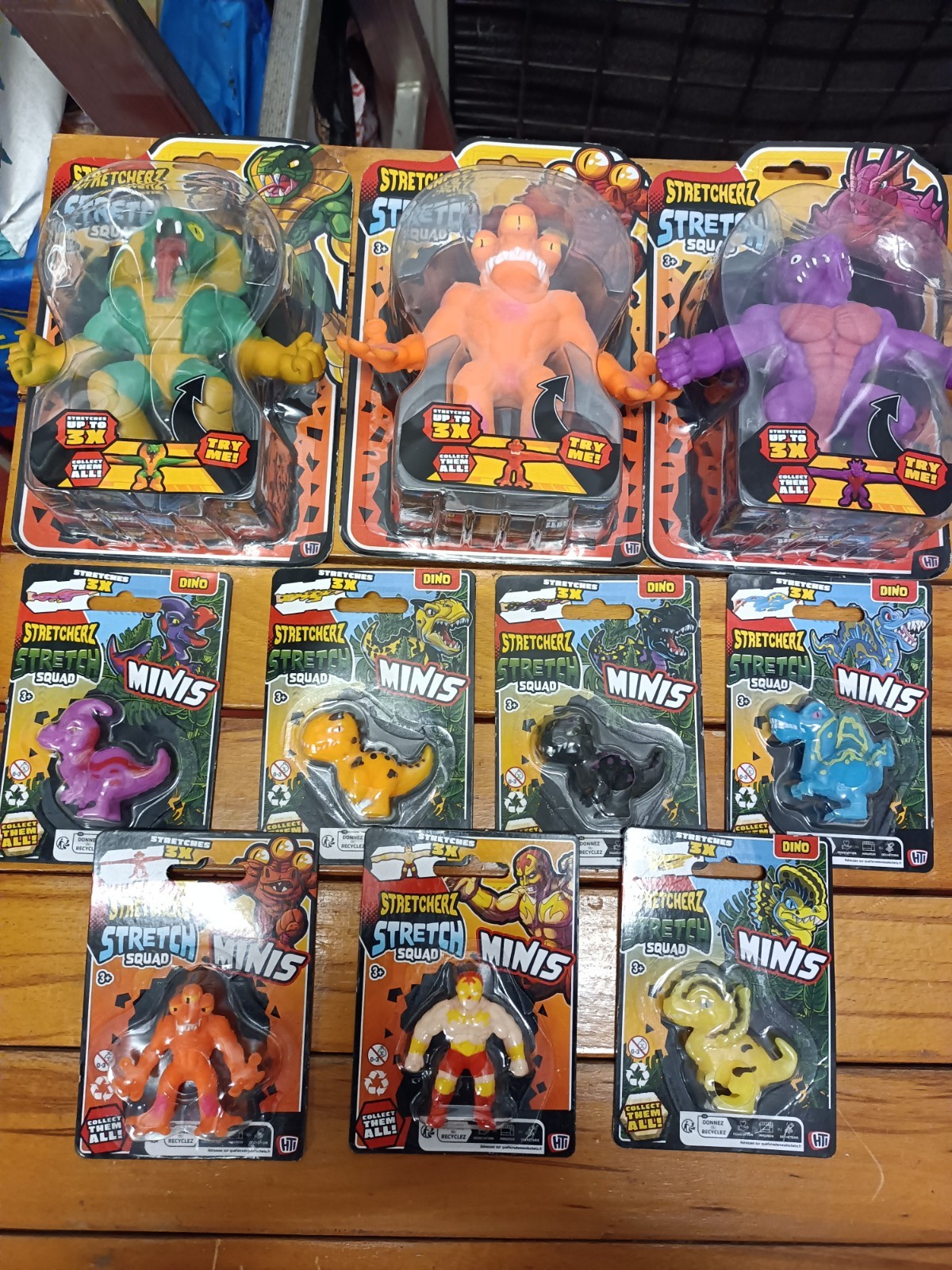 Lotto Stretcherz Stretch Squad Dino 3 Grandi e 7 Minis Personaggi Allungabili M