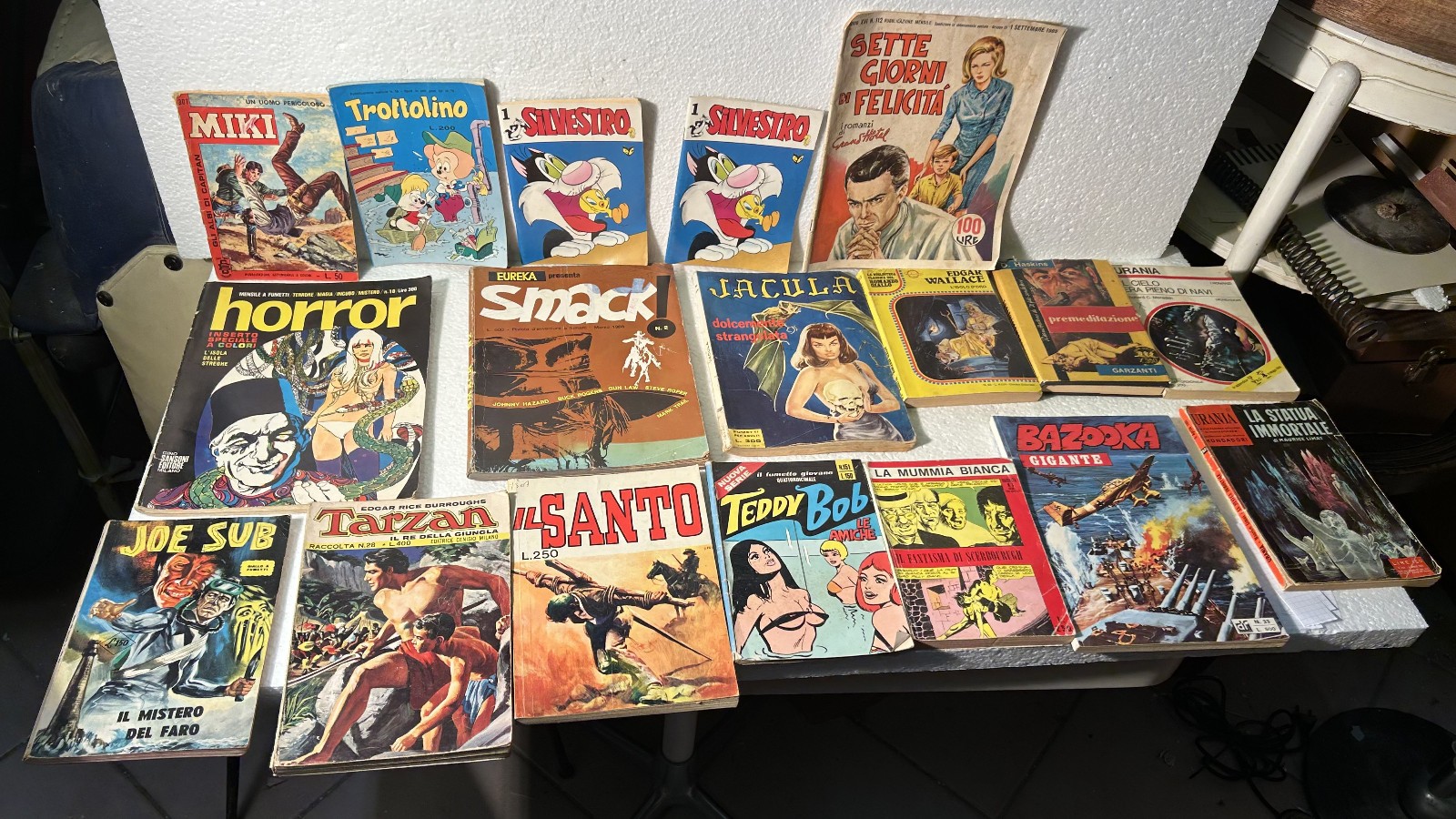TARZAN-TEDDY BOB- MIKI- JOE SUB- E ALTRI LOTTO 19 FUMETTI GIALLI E ALTRO 1960/70