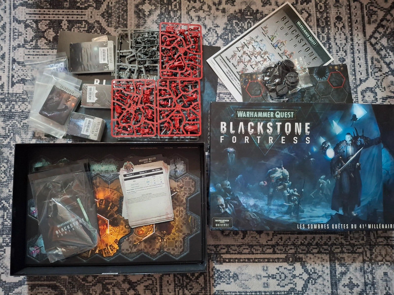 Blackstone Fortresse FR - Boite non dépunchée, tout présent SAUF les 20Traitor Guardsmen