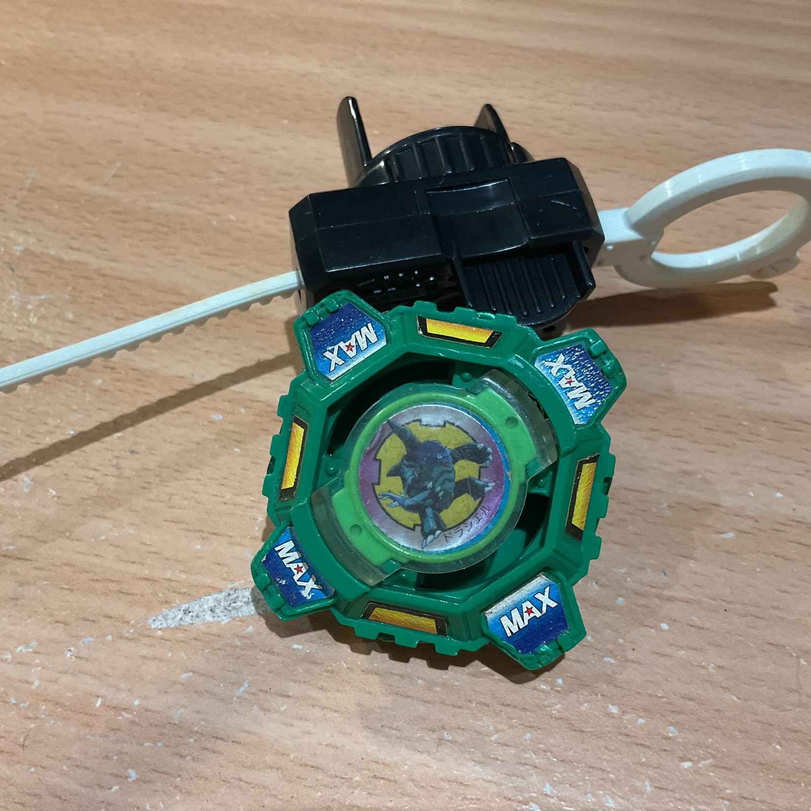 Beyblade Original Draciel Defenser Takara Plastic Gen With Launcher Bakuten