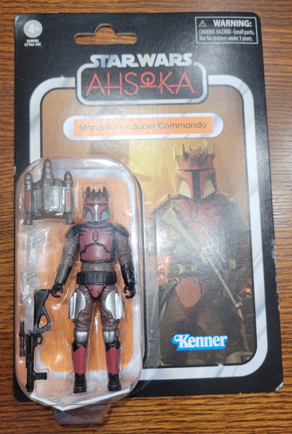 STAR WARS TVC VINTAGE CLONE WARS: MANDALORIAN SUPER COMMANDO - VC353