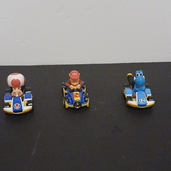 Nintendo Super Mario Bros. Mario Kart Figure Set 3 - Toad Yoshi Diddy Kong