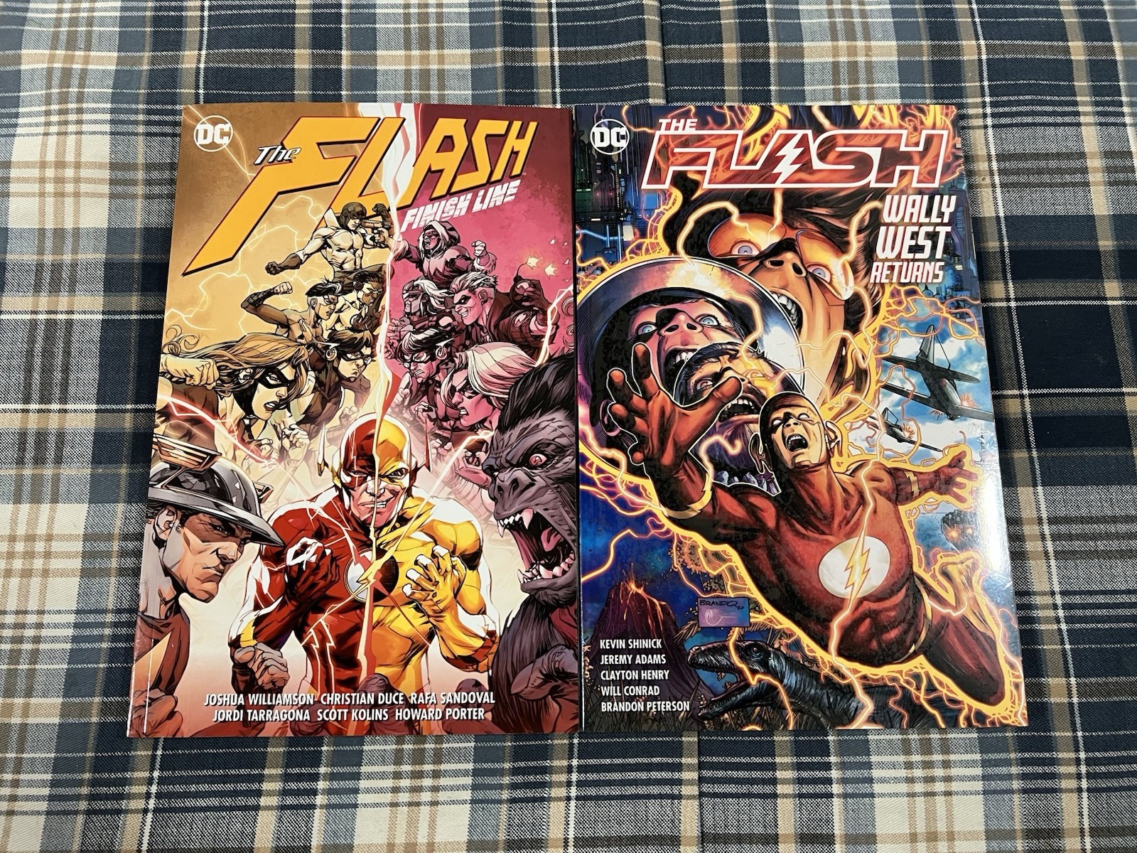 DC Comics The Flash Volume 15 16 Finish Line Wally West Returns TPB lotto