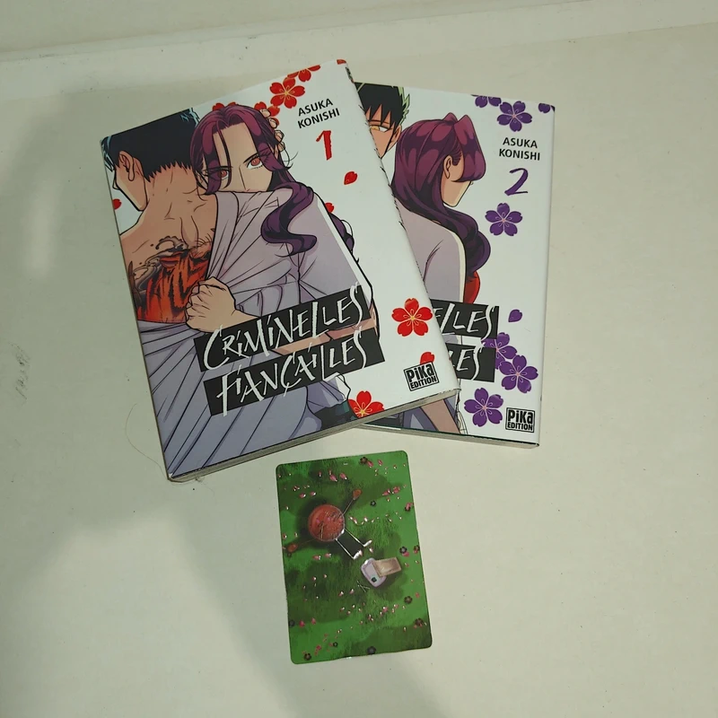 Lot des mangas 1 et 2 Criminelles Fiançailles