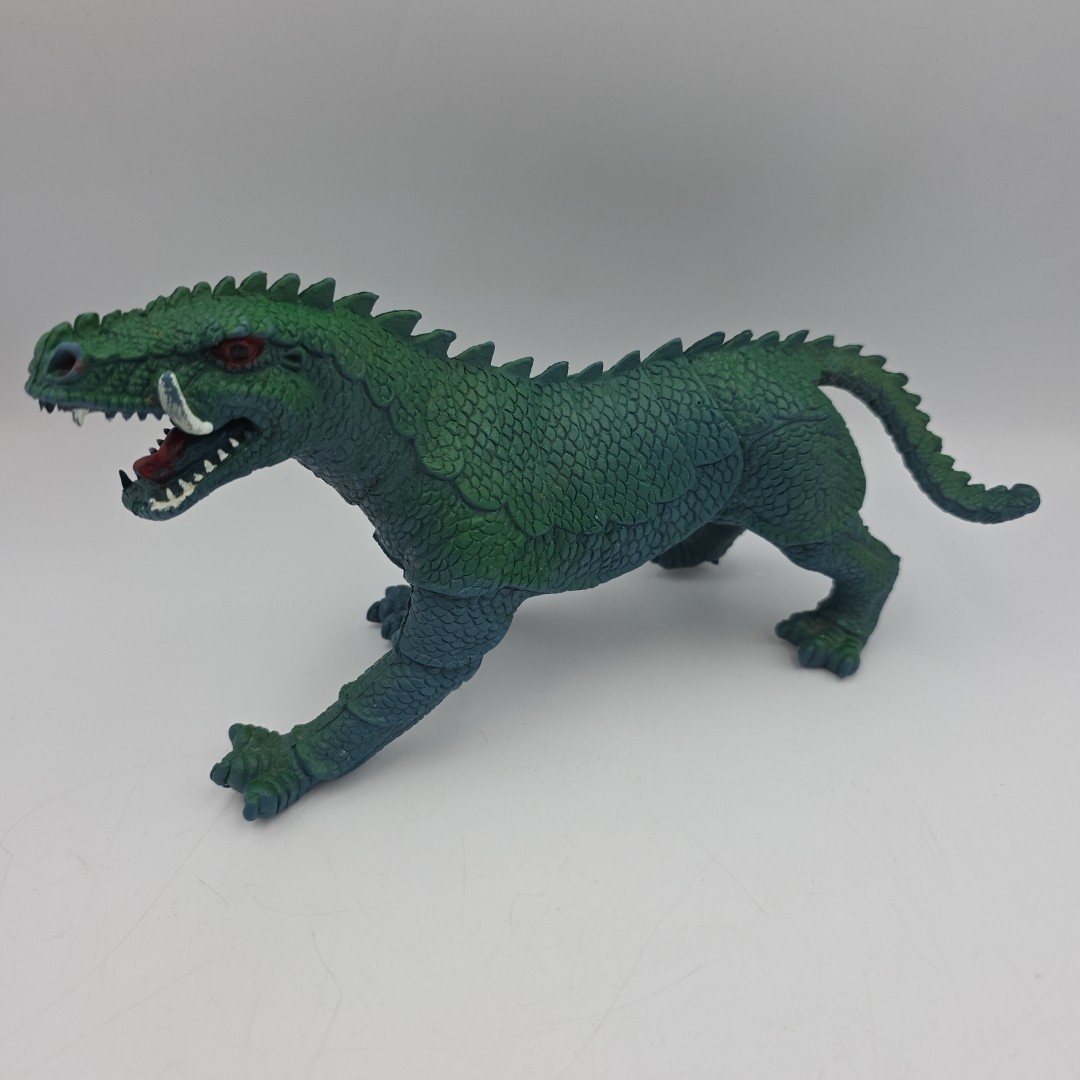 Vintage Imperial Dragon Knights & Daggers Sabretooth Serpent Dinosaur Figure