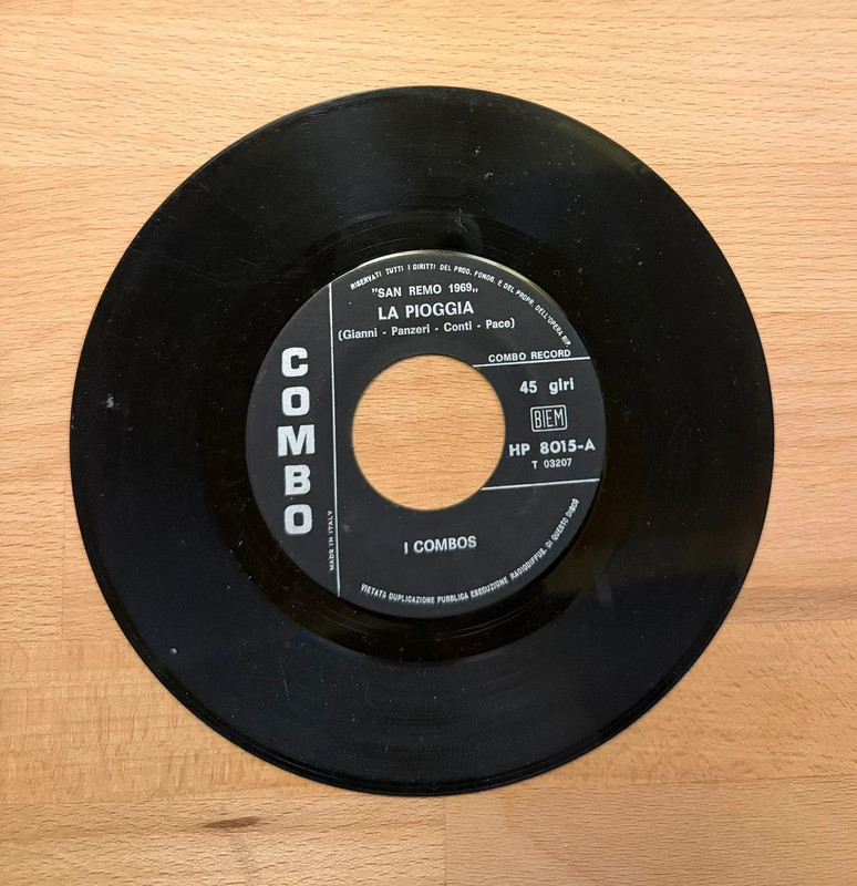 I Combos Vinile 7" 45 giri La Pioggia / Un Sorriso