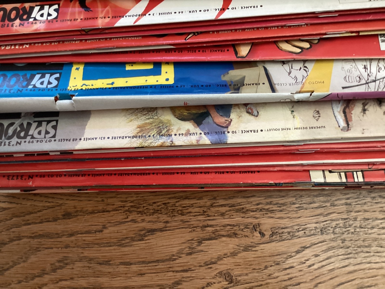 Lot de 30 revues  Spirou 1998-1999