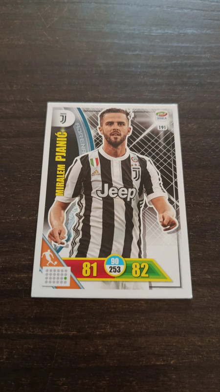 card calciatori adrenalyn 2017-18 pjanic juventus 191 panini