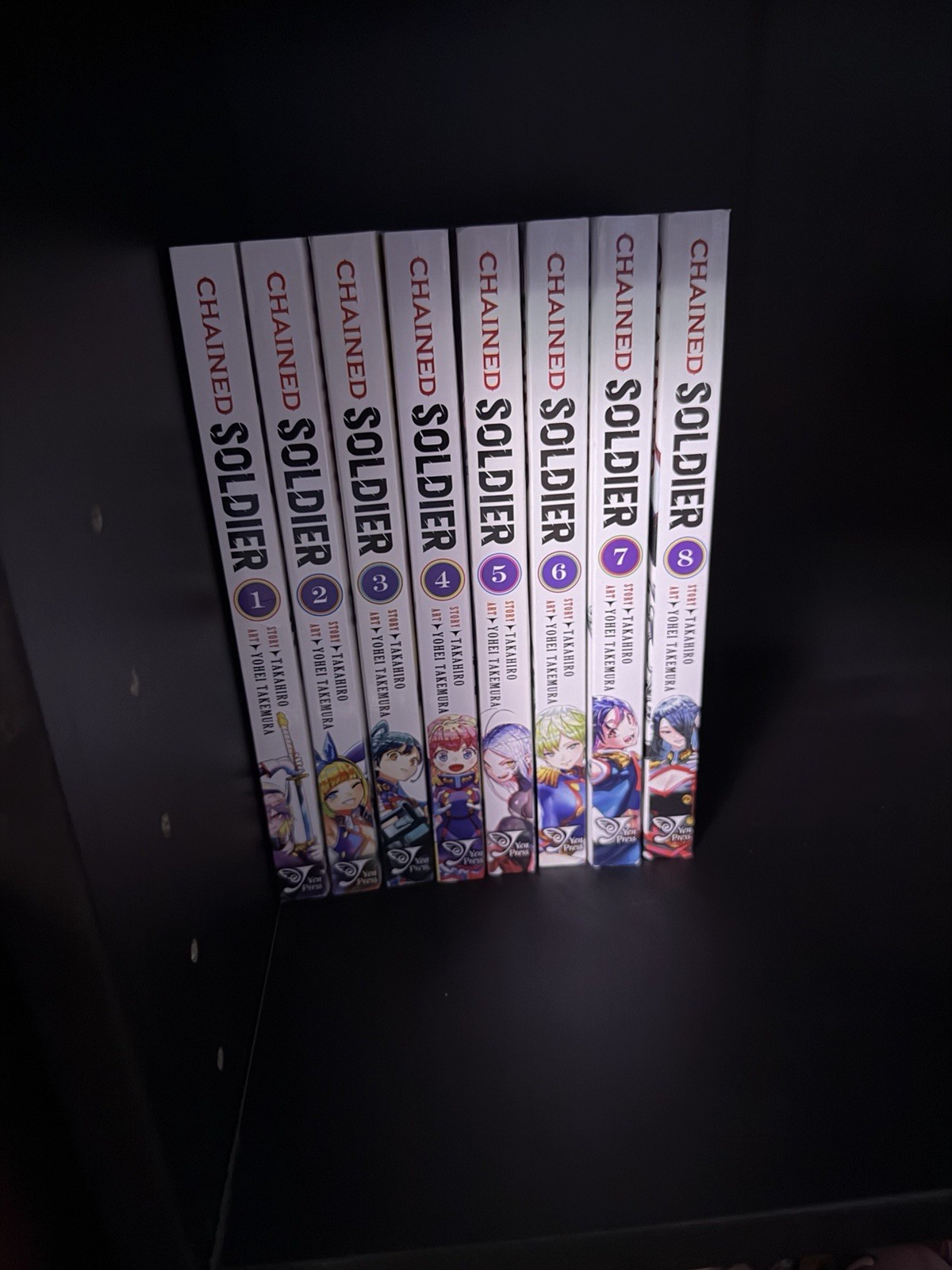 Chained Soldier Volumi 1-8 Manga di Takahiro & Yohei Takemura