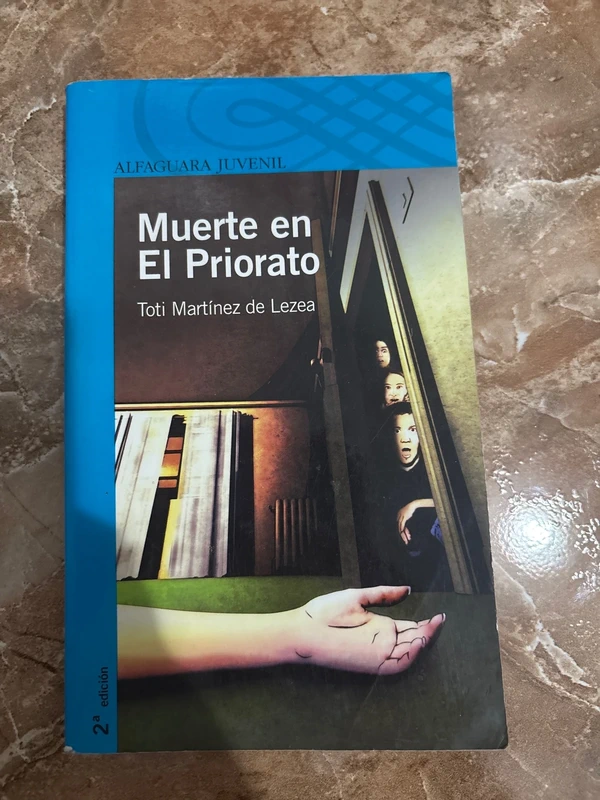 Muerte en el priorato. Toti Martínez