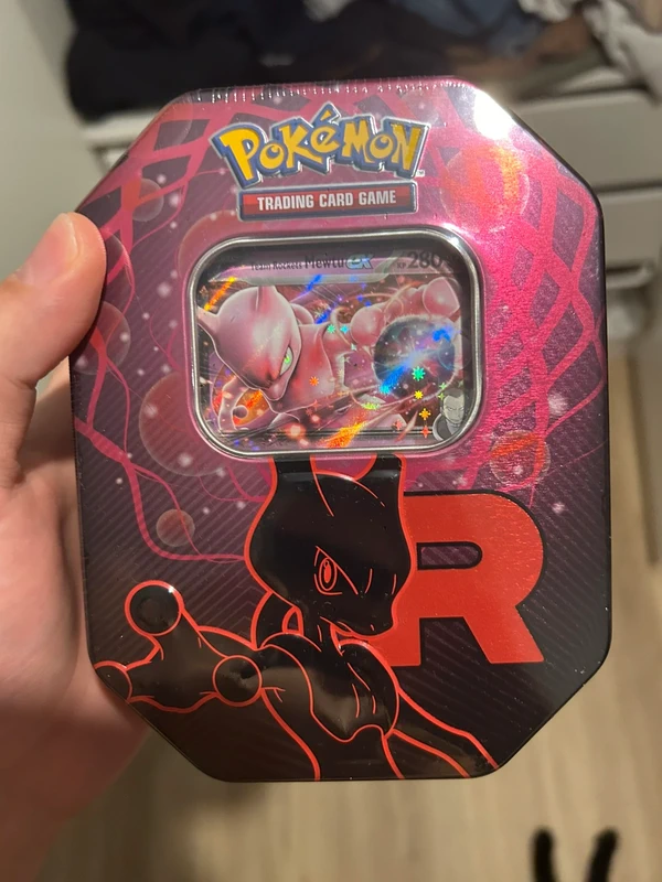 Team Rocket Tin GER
