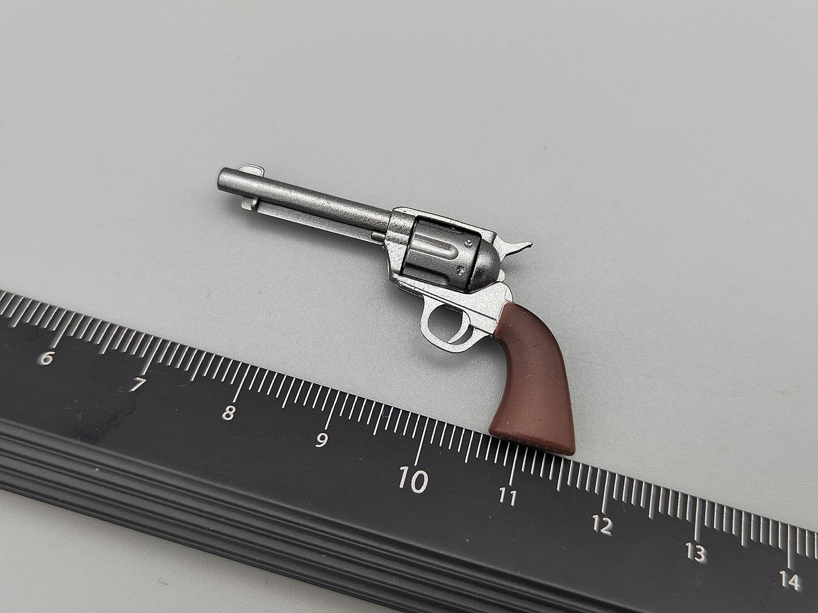 SWtoys FS042 1/6 Scale Wilderness Western Cowboy Lady Adler Revolver Model