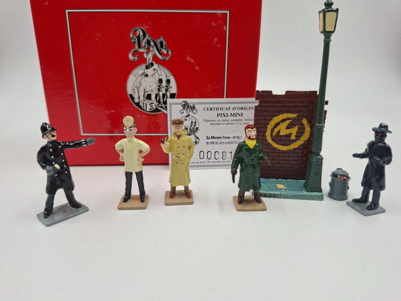 PIXI Collectible Figure Set - Blake & Mortimer "La Marque Jaune" (6 figures)