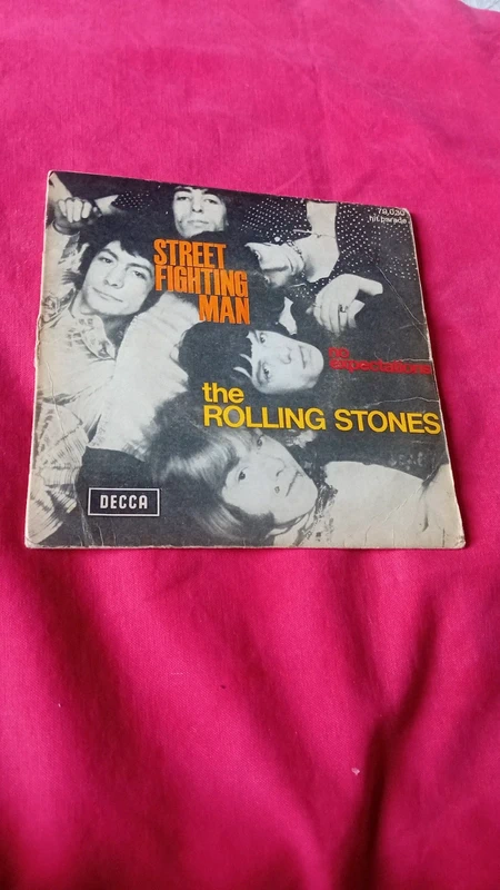 7" Rolling Stones - Street fighting man