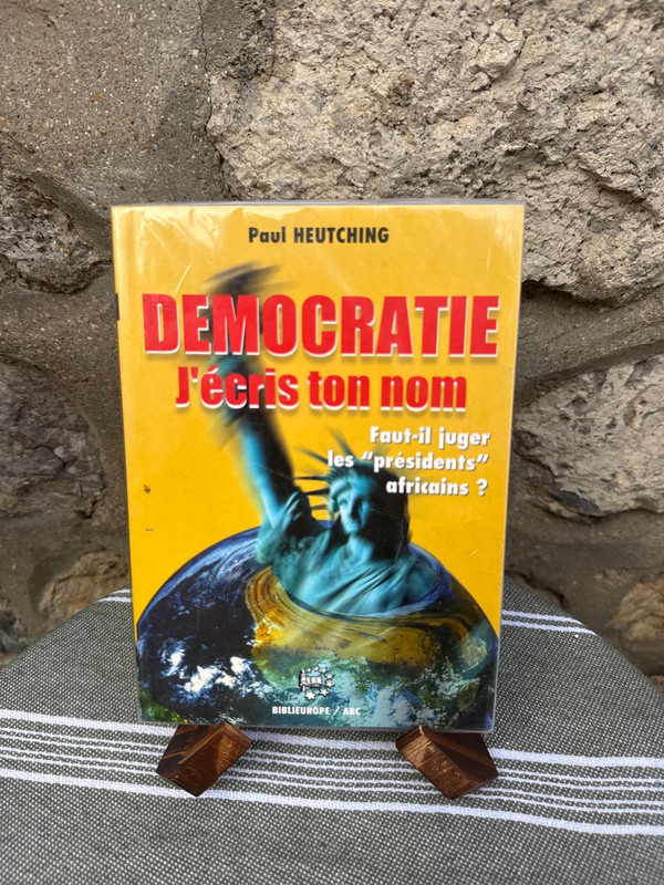 Livre Offre Spécial Prix Fou Braderie Petit Prix