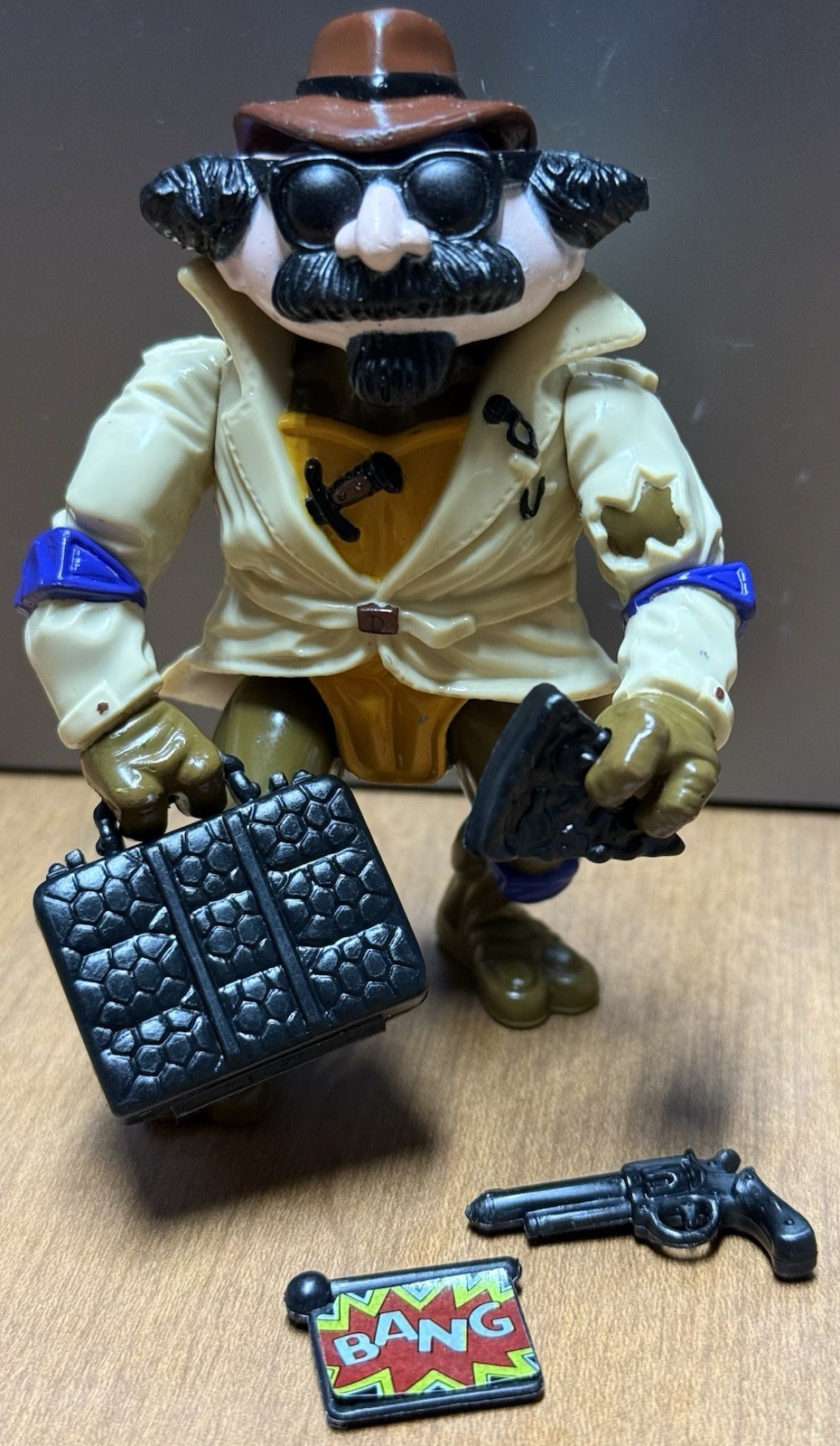 Vintage TMNT Don The Undercover Disguise Turtle 1990 100% COMPLETE Playmates