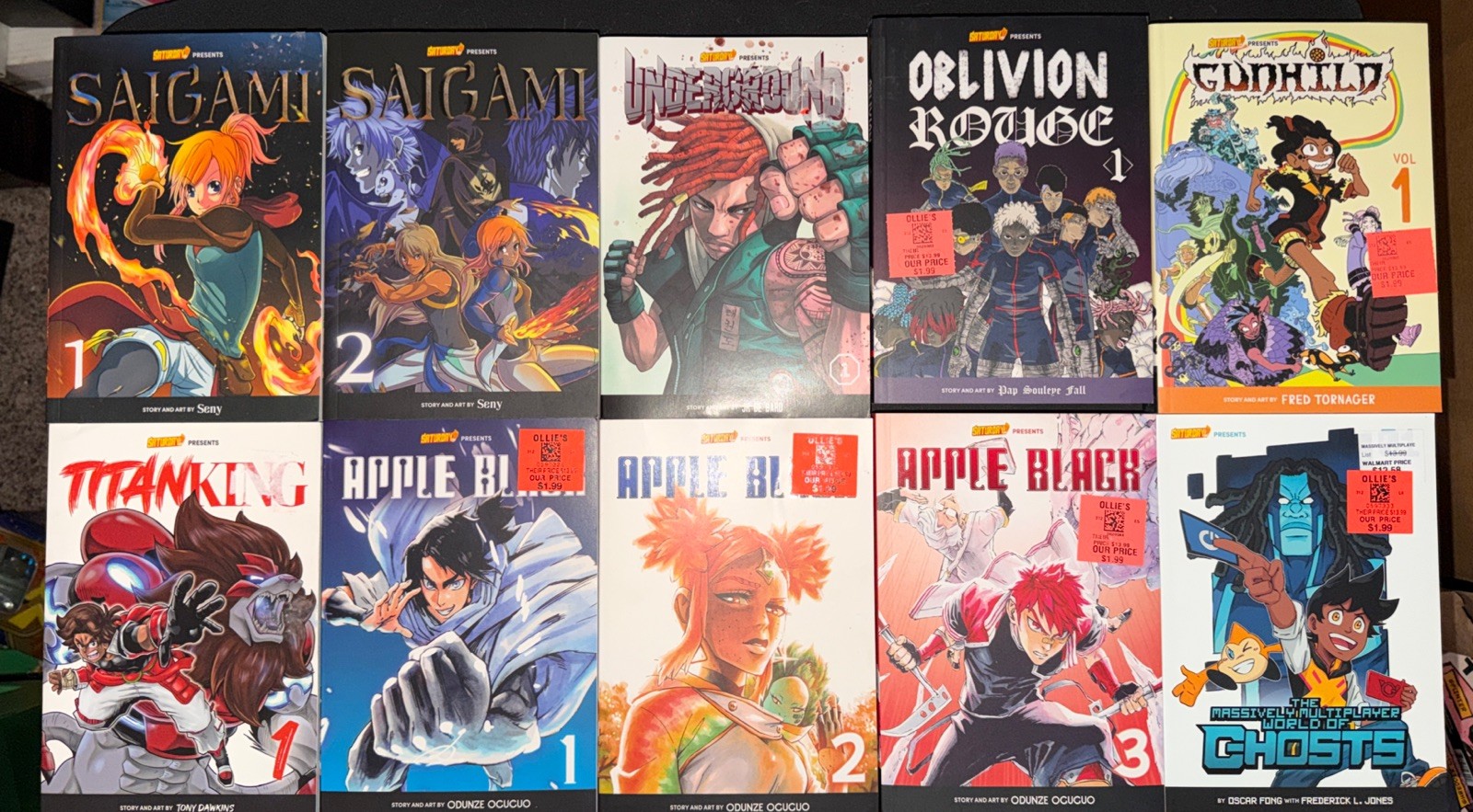 Sabato AM presenta libri MANGA lotto di 10, Apple Black, Saigami + altri vedi