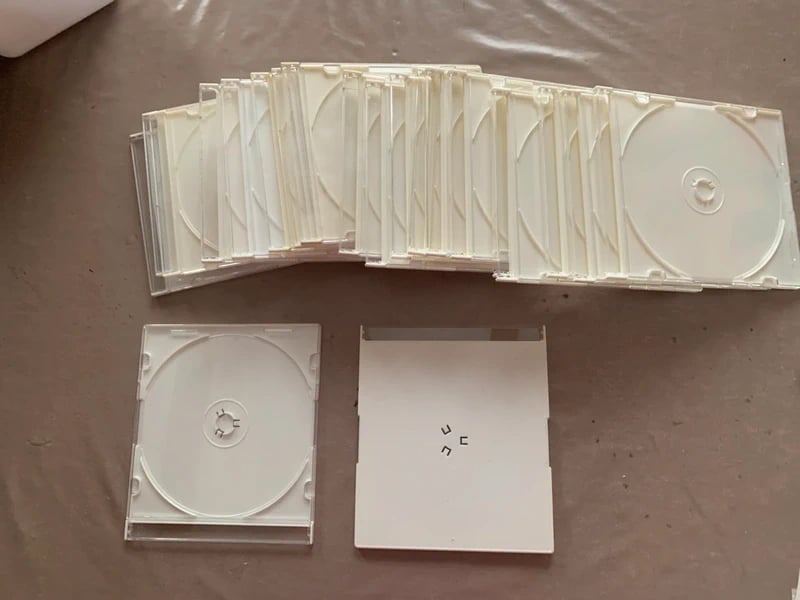CD boîtes vides