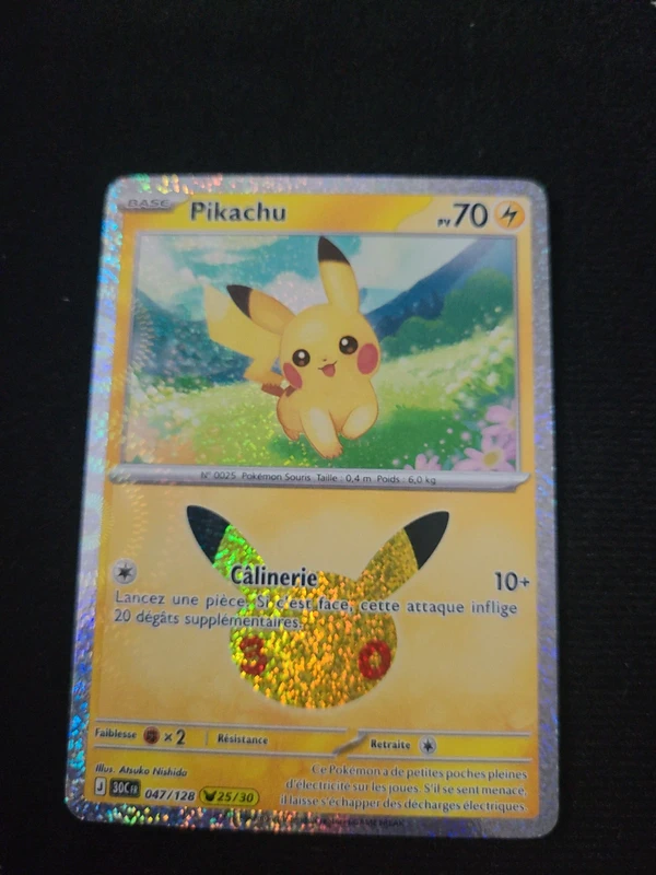 Cartes Pokémon Pikachu 047/128 25/30 30 ans