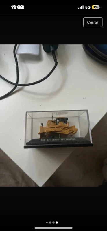 Figura coleccionable Cat D7E Track-Type Tractor