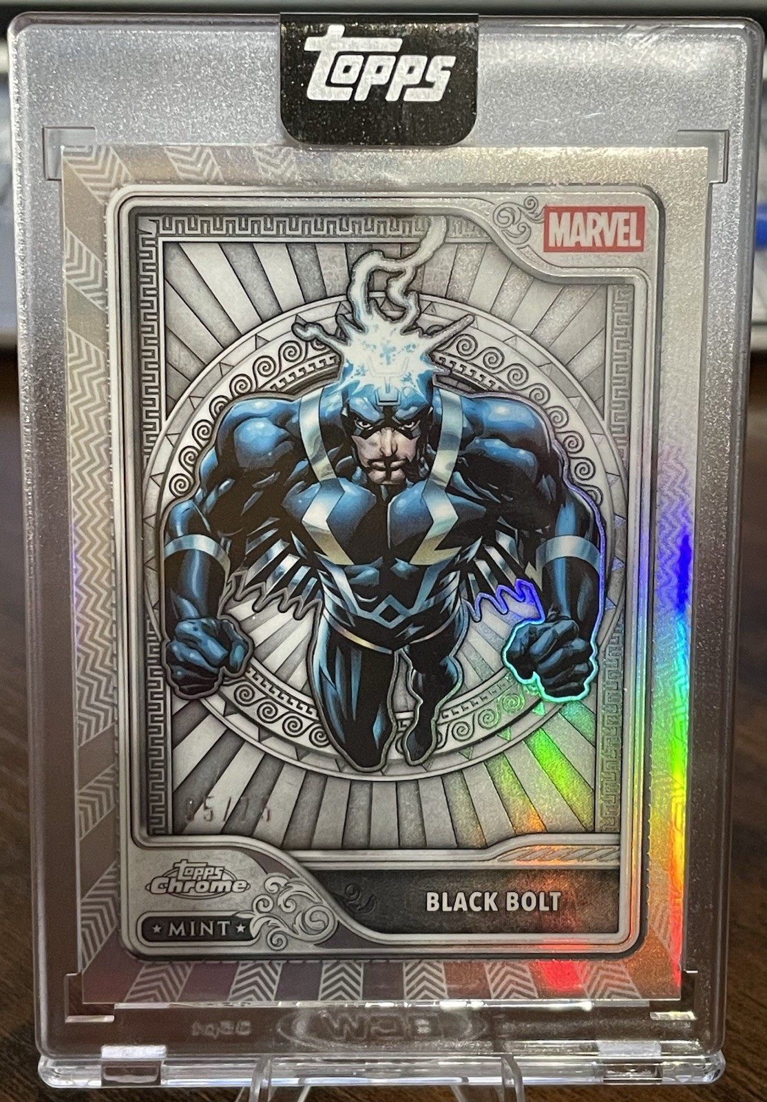 2026 Topps Chrome Mint Marvel Black Bolt /75 Silver Parallel Encased #58