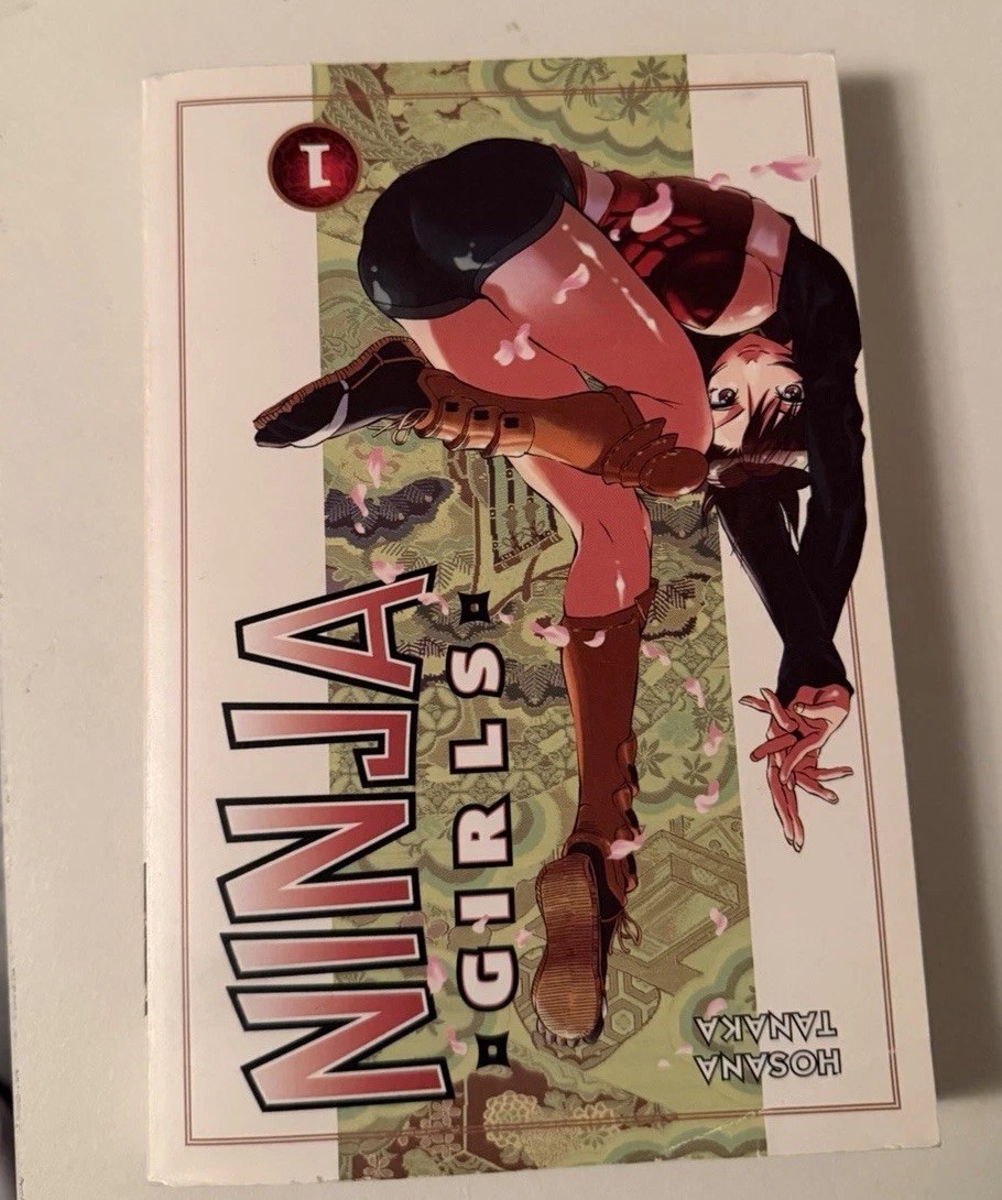 Ninja Girls Manga Graphic Novel Vol. 1 di Hosana Tanaka