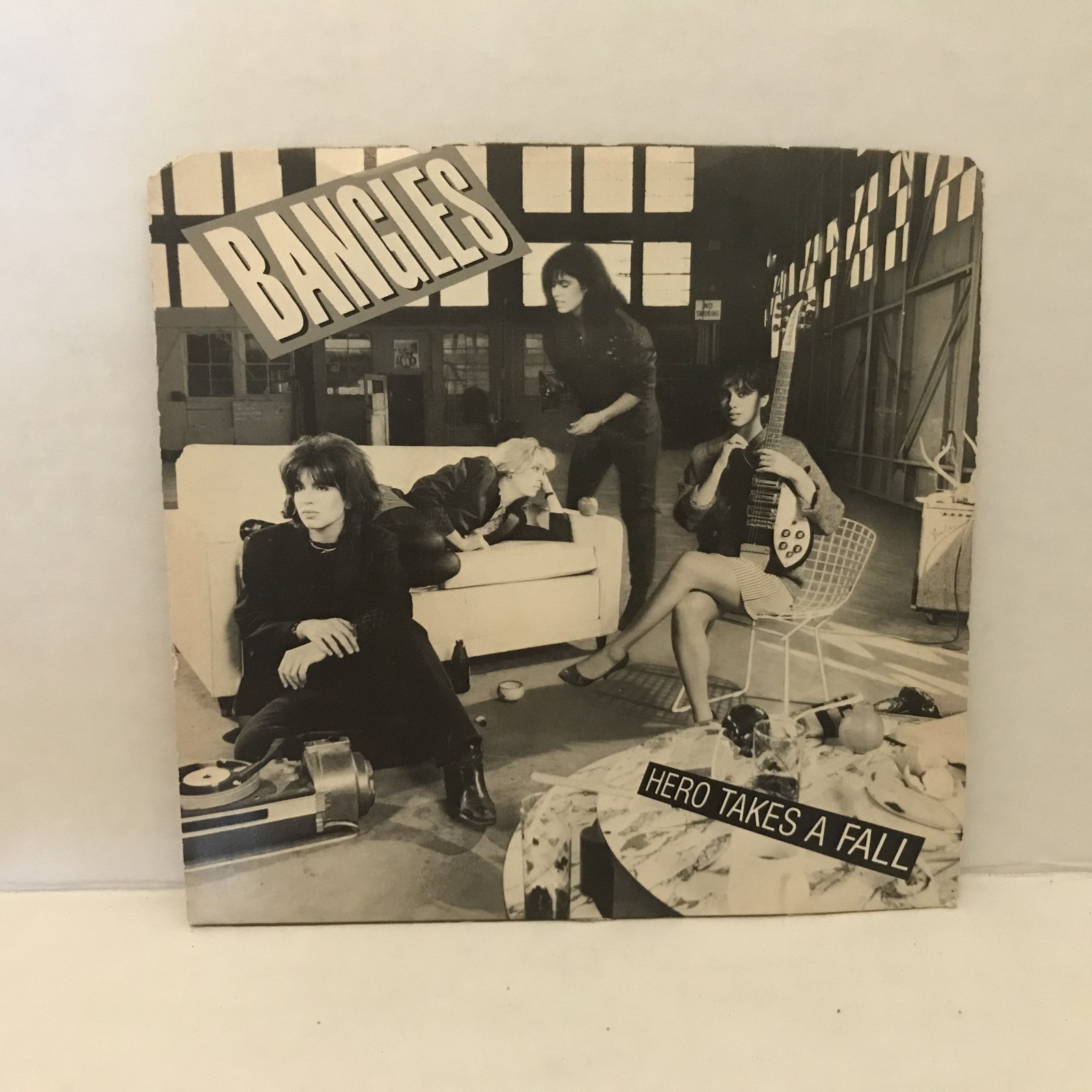 BANGLES: hero takes a fall / same COLUMBIA 7" Single 45 RPM