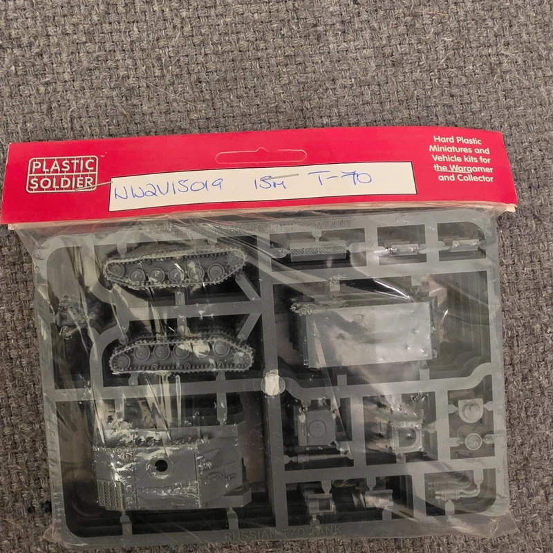 Plastic Soldier Company T-70 Tank 15mm (WW2V15019) - Nuovo Sigillato