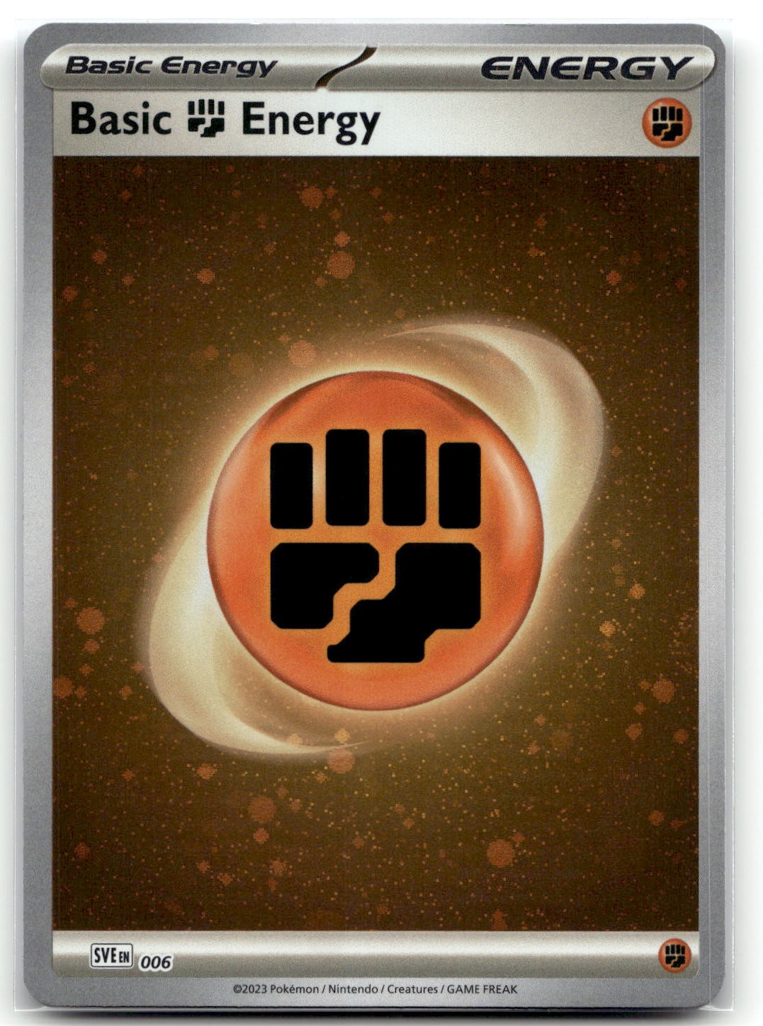 Basic Fighting Energy (Cosmos Holo) 006 Energie Scarlatte e Viola Pokemon TCG NM