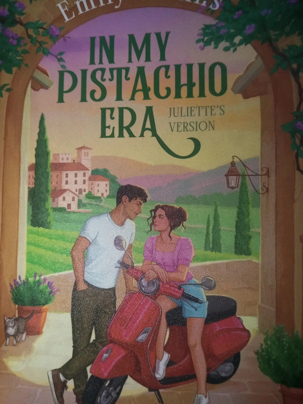 In my pistacchio Era nuovo con qualche difetto vedi foto in lingua francese