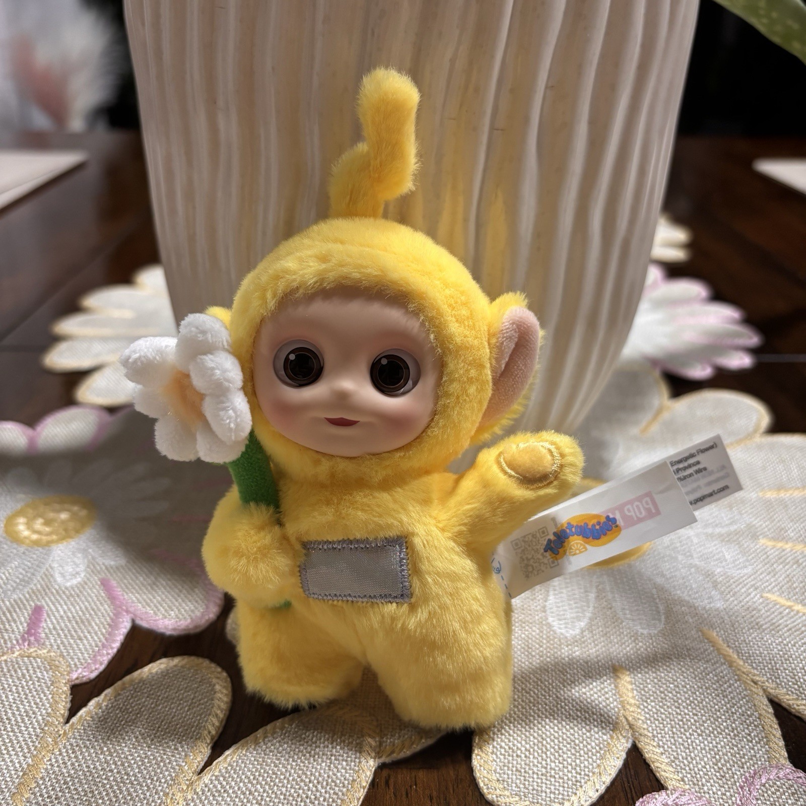 Figurina POP MART Teletubbies serie "Say Hello"