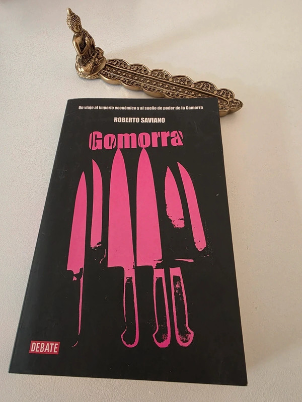 Libro  Gomorra de Roberto Saviano