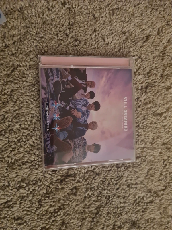 Still dreaming album TXT