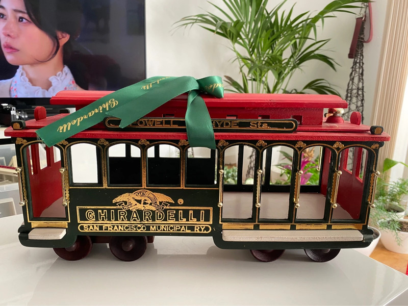 Vintage Ghirardelli San Francisco Cable Car / Straßenbahn aus Holz – Deko & Sammlerstück