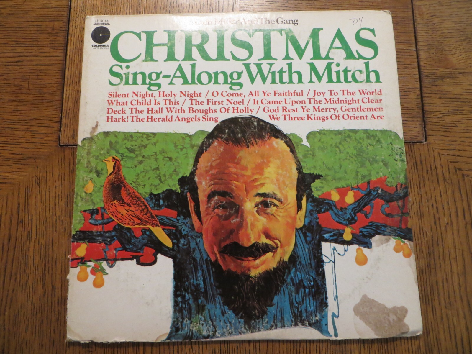 Mitch Miller – Christmas Sing-Along With Mitch - Columbia LE10166 Vinyl LP VG/G+