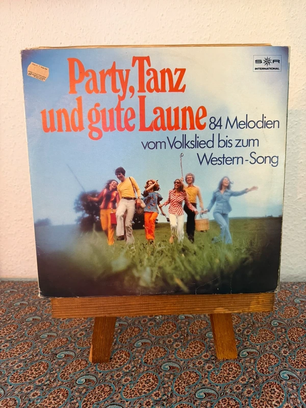 Party, Tanz und gute Laune – 84 Melodien – 3 LP Vinyl – Star International 63 078