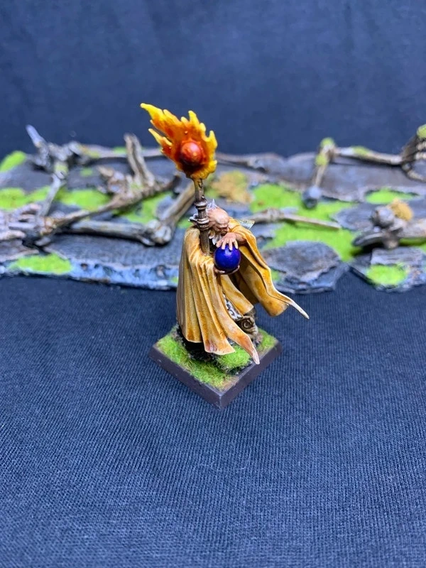 Warhammer old world empire sorcier de bataille + décor peints