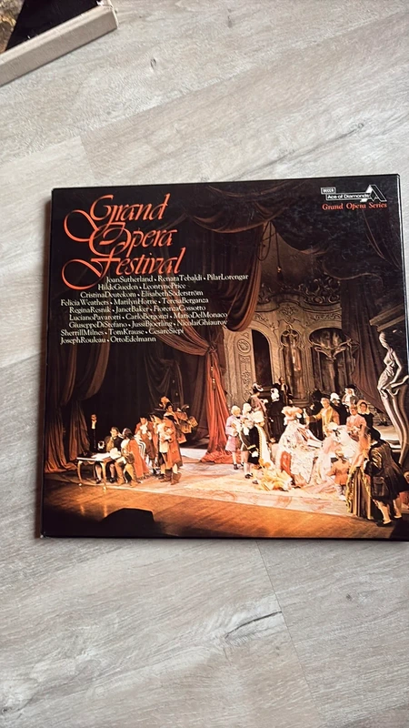Lp Grand opera’s