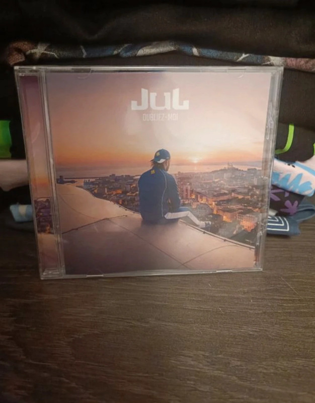 Cd Album Jul Oubliez moi