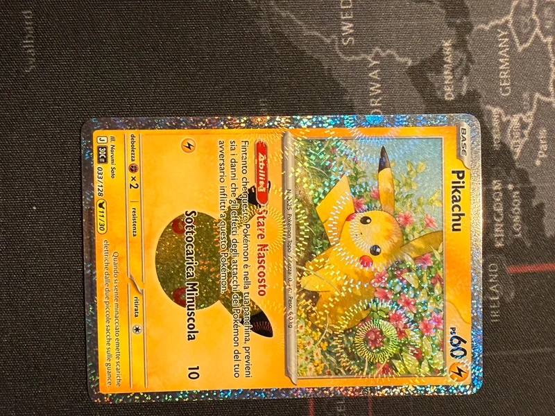 Pikachu 33/128