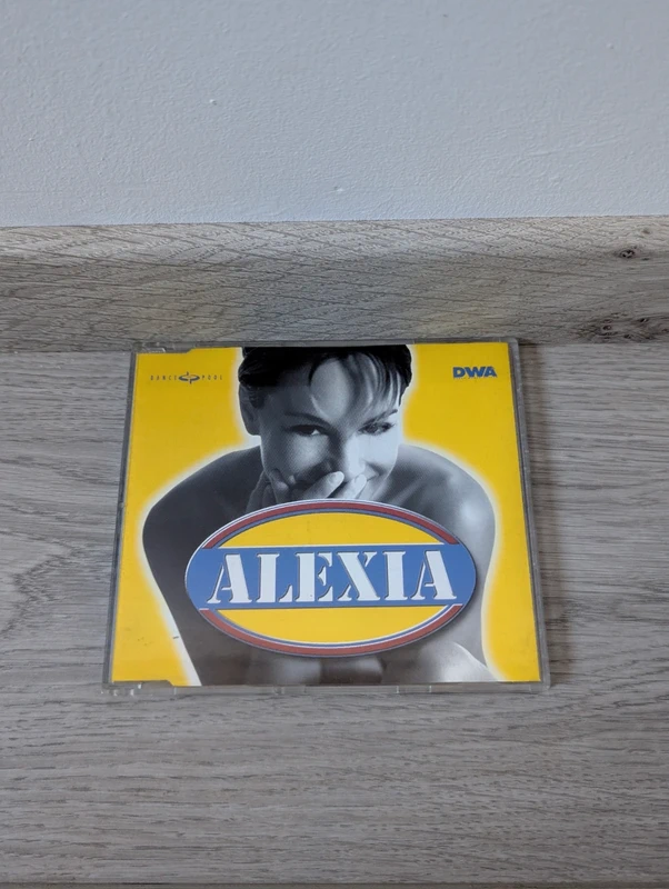 Alexia - Gimme love (1998) (1998) [Pop]