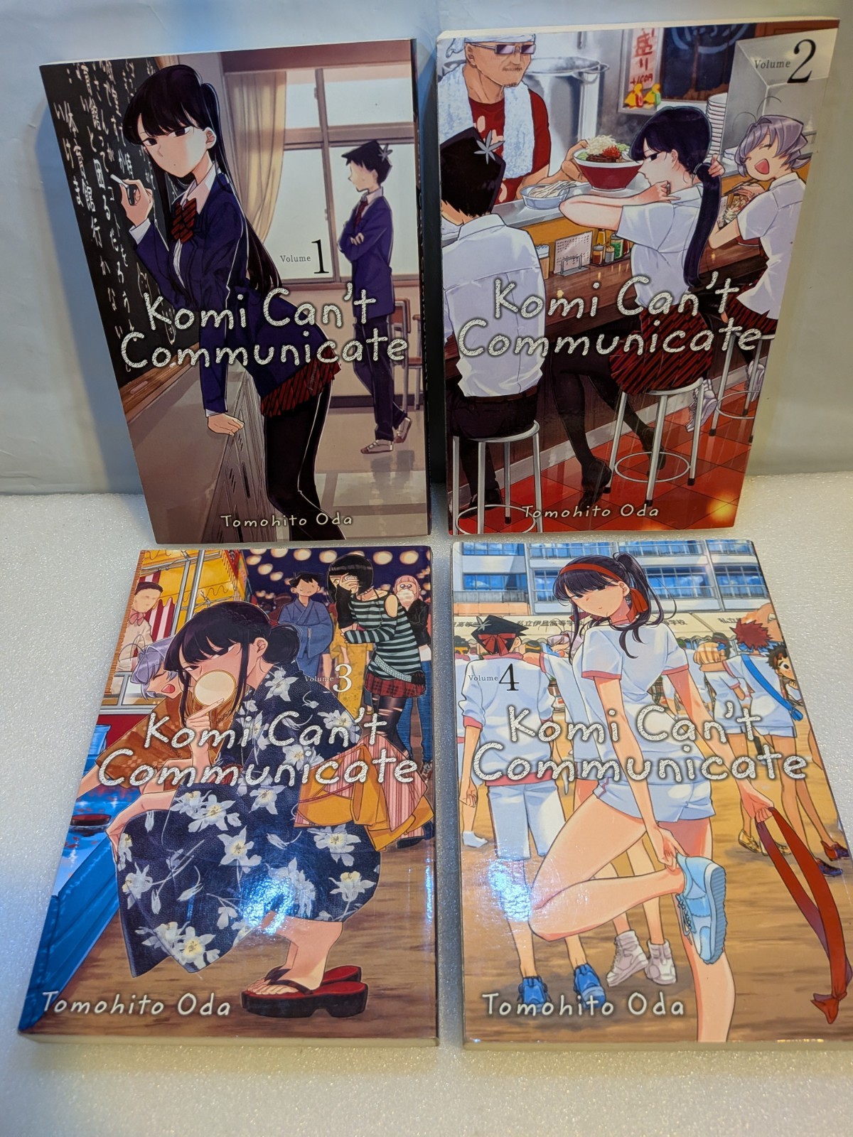 Lotto set manga Komi Can't Communicate Vol 1-4 - Tomohito Oda, VIZ Media